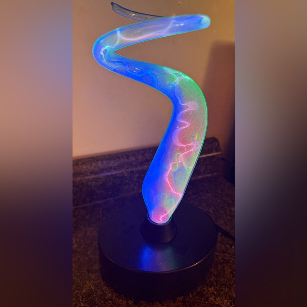 Vintage plasma lamp y2k